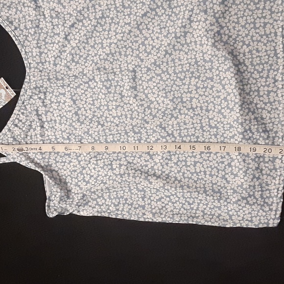 BooHoo Tank Top - Picture 5 of 7